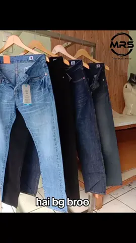 kamu lagi cari jeans panjang dengan kualitas premium,,disini aja bg broo #jeanspria #celanapanjang #501 #fyp #semuaorang 