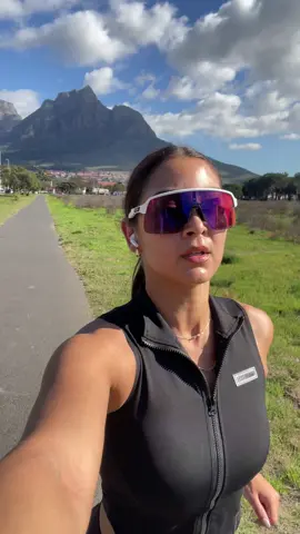 what scares you more? What haunts you more - the fear of failure or the regret of never trying? Failure isn't a dead end; it's a stepping stone towards success. Don't allow the fear of failure to hold you back or hinder your growth. The real disappointment comes from never taking a chance, never pushing boundaries, and never pursuing your dreams and aspirations. What if? What if you tried? Embrace the journey, embrace the challenges, and embrace the possibilities running in the @onemix.official running sneakers #runninglife #cinematicvideos #chaseyourdreams #Fitness #fitnessmotivation #motivation #Running #inspiration #explore #explorepage #fyp #capetown #ronderboschcommon 