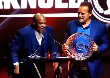 😢عندما يبكي الابطال #روني_كولمان #جيم #حزين #sad #ronniecoleman #gym #Headerx 