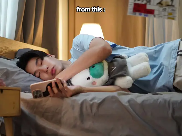 from hugging nong kwai to the person that gave him nong kwai hugging him 🤭 #pondphuwin #ปอนด์ภูวินทร์ #fyp #ppnaravit #phuwintang #pondnaravit #phuwin #raikantopeni #gmmtv #blseries #ปอนด์ณราวิชญ์ #ภูวินทร์ตั้งศักดิ์ยืน #ภูวินทร์ #ปอนด์ 