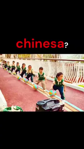 Crianças chinesas pro em basquete. O que voce acha? #fyp #foryou #curiosites #china #kids