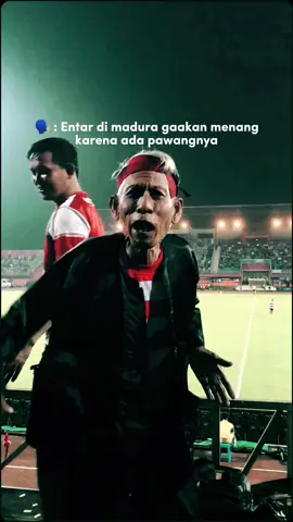 Punteun ieumah, elmu bandung moal laas najan ngalewatan jembatan suramadu 😝 @persib @maduraunited.fc  #persib #maduraunited #bandung #madura #suramadu #championship #finalpersib #finalchampionship #sorrysorrydeck #jawabarat #jawatimur #fyppppppppppppppppppppppp #persibday1933 #maduraday #juara 