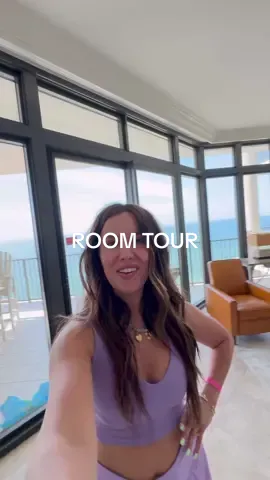 The view though🥹✨🦋🌊#momoffour #vacationmode #RoomTour #MomsofTikTok 