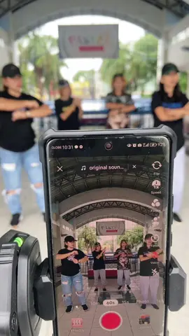 Practice muna ang mga lola nyo 😍 #behindthescene #fyp #collab #mamanena #girlswannahavefun #dancinglola #ageisjustanumber 