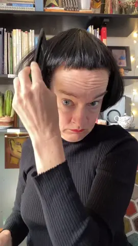 Nailed it. 👍✅🥇 #bangs #haircut #french #wigs #wig #wiglife #wiglovers #comedy #sketchcomedy #circus #forehead #foreheadgang #comedyvideos #contentcreator #creator #character #womenincomedy #funnyvideos #funnylady #comedygold #voicesinmyhead #karaleemo #groundlings #innervoice 