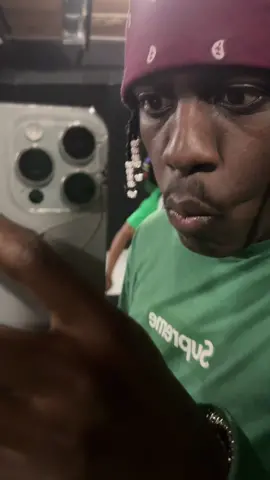 god i feel so sorry for snybody who paid a ticket to see these niggas live…