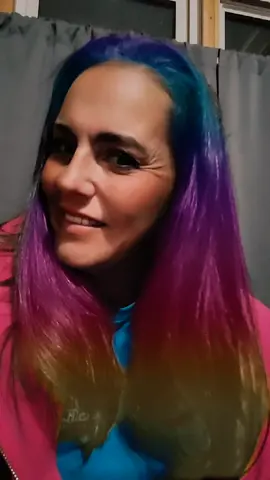 #Love #loveyourself #hair #hairstyle #loveit #turninggrey #fun #filters #happy #lovinglife #anxietysucks #anxiety #ithelps #warrenillinois #chubz #supportsmallbusiness #smallbusinesscheck #smallbusinessowner #barlife #rainbow 