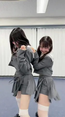 いまダイエット中の人ー😳✨？このダンス痩せるよ🤫💓#tokyojapan #せんぱい5人が可愛すぎる #japanesegirl #制服ダンス #fypシ @宇咲です。🐰 @コンドウサエコ 