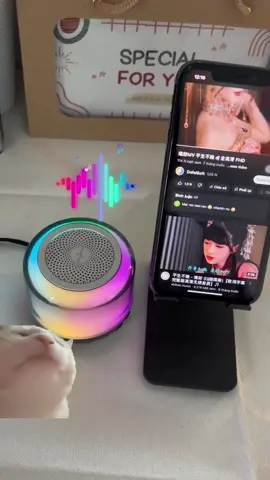 Loa bluetooth mini với thiết kế tinh tế và hiệu suất ấn tượng. #loabluetooth #loabluetoothmini #loabluetoothgiare 