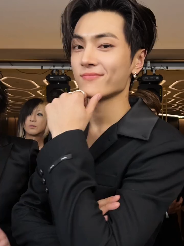 Sweet #GLAY 🤫 #JAY #ENHYPEN #SweetVenom