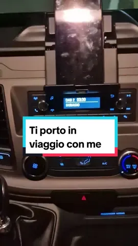 Vorresti delle tips su questa isola? #ugctravel #travelcreator #viaggiosola #traveltiktok #viaggiaredasoli 