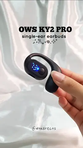 69 pesos lang to pero yung sound quality is superb!! 🙌 #singleearbuds #earbuds #wirelessearbuds #bluetoothearbuds #affordableearbuds #leddisplay #fyp #fypシ゚viral #zyxcba #tiktokfinds #budolfinds #ph #wonsrecos 