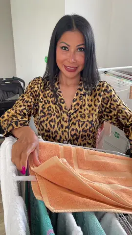 MomJob 😀#singlemom #singlemomlife #laundry 