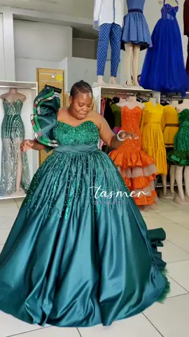 Tasmer designs brides #traditionaldress #traditionalweddingdress #3in1weddingdress #weddingdress #weddingdressdesigner #safashiondesigner #traditionalweddingdress 