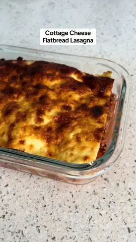 Cottage Cheese Flat Bread Lasagna 😍 #flatbread #cottagecheese #viral #lasagna #cottagecheeseflatbread #gf #glutenfree #coeliac 