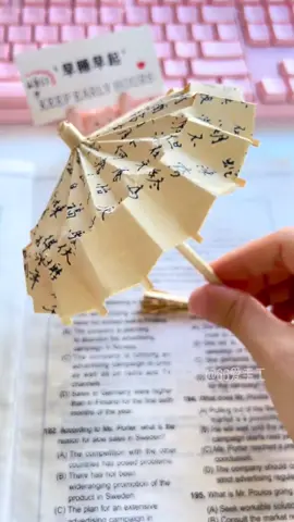 make me an antique umbrella #DIY #handmade #miniumbrella #papercraft #papercut 