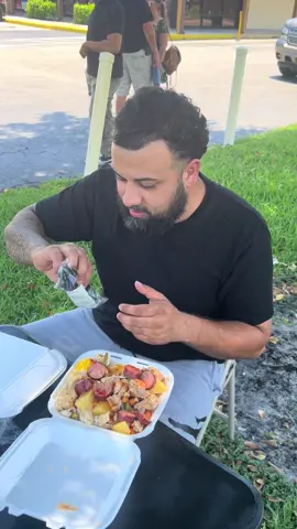 Im open 3676 collin dr wpb fl 33406 first timer caribbean chicken over rice #southfloridaeats #viral #caribbeansouseboss #chickensouse #florida #palmbeach #561 #Chef #FL #foodreactions 