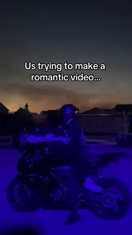 We cant take nothin serious 🤣 @lightfury23 #yamahar7 #motorcycle #fyp #foryoupage #trending #yamaha #backpack #couple #Relationship #biketok #BookTok 