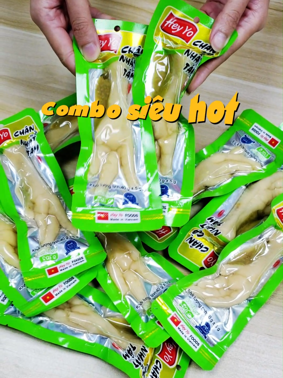 Siêu hot với Combo chân gà Nhất Tâm hè thêm bùng nổ, khám phá ngay! #changacay #changanhattam #heyyofoods #changaheyyo #foodfestontiktok
