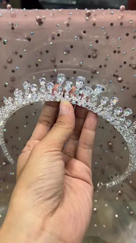 Aksesorispengantin #mahkota #mahkotasircon #mahkotahijab #aksesorispengantin #akseorispengantinmurah 