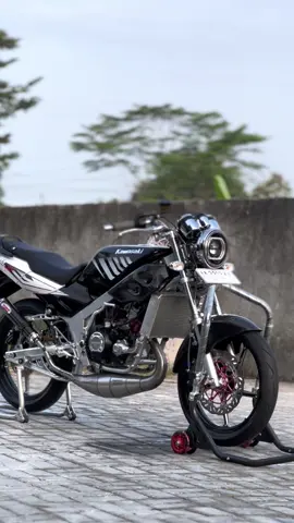 BISMILLAH, DI JUAL NINJA R CONVERT SS ! Th 2011 Ss komplit pajak on, plat Aa purworejo Full modif barang bagus tinggal pakai aja  Barang orinya  masih tersimpan Harga Murah ( wa saja ) Wa. 0857 9905 8880 / 0821 3339 9184 Lokasi. Klaten #ninja #ninjass #ninjarr #ninjarr150 #ninjar150 #ninjass150 #ninja150 #2stroke #2strokeindonesia #2strokelovers #2strokelunatic #ninjamodifikasi #ninjarestorasi #ninjakontes #ninjasunmori #ninjakontes #ninjahedon #ninja2tak150cc #restorasi #restorasimodifikasi #ninjamerah #ninjazebra #ninjathailandstyle #ninjapuremothai #ninjajogja #ninjasolo #2strokejogja #2strokesoloraya #2tak_lovers #2tak #2takmenolakpunah #badas #badasgarage #badasgank #fypシ゚viral #fyp #foryou 