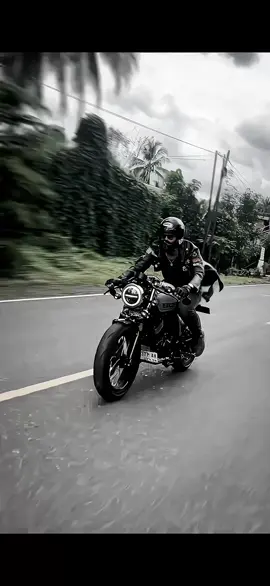 trip!!! #custom #bratcafe #keewayscr250  