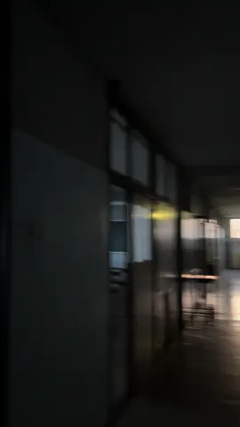 放課後に「海寄ってこうよ」って言える近さ#日本一海から近い学校 #七里ガ浜高校 #江ノ電 #青春偏差値日本一 #fyp #青ブタ 