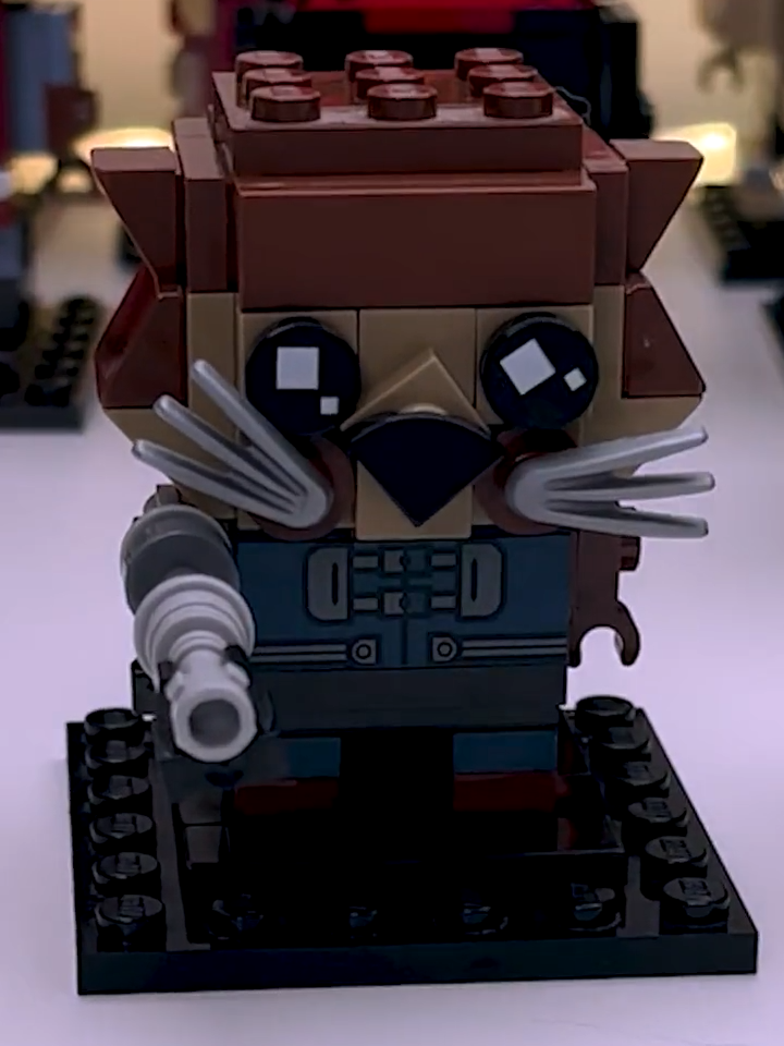 LEGO® Brickheadz Rocket 41626 Embark on a mesmerizing click-clack journey to space with this speed build of the LEGO Rocket. Let the rhythmic sounds of LEGO pieces guide you as you create this iconic spacecraft, set to the uplifting beats of Pedro by Jaxomy x Agatino Romero x Raffaella Carrà. Experience the tranquility of creation and the thrill of space exploration as the Rocket takes shape before your eyes, piece by piece.