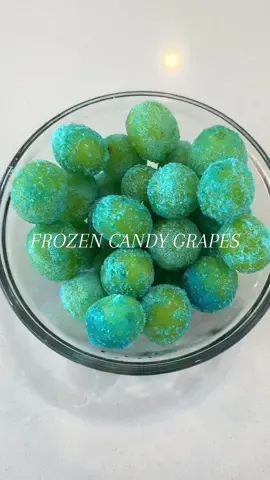 Frozen candy grapes 🍇🍬 I will be making these on repeat all summer long 😋😍 #asmr #asmrsounds #candygrapes #grape #grapes #candy #frozengrapes #Recipe #summerrecipes #snack #snacks #satisfying #satisfyingvideo 