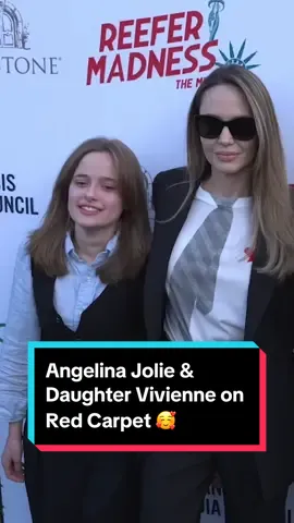 #AngelinaJolie and her daughter #Vivienne supported their friend #KristenBell at ‘Reefer Madness: The Musical’ opening night. 🥰 #RedCarpet #CelebParents #Family 