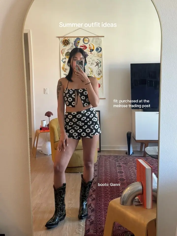 Feat #ganni cowboy boots 🤠 For some reason my video was deleted off tiktok for a violation lol so here are stills instead 😂 #Summer #summeroutfit #cowgirlboots #cowboyboots #boxershort  #foryoupage 