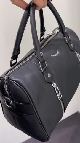 Tilbake på lager⭐️😍 @Zadig&Voltaire Sunny medium grained leather bag - Kun et begrenset antall💕