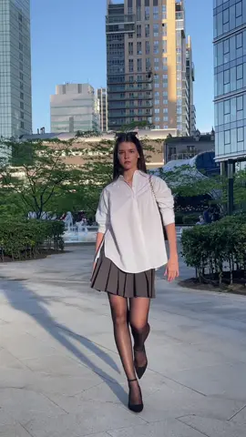 just got signed with my first modelling agency 🙋‍♀️ #fashiontiktok #styleinspo #model #Runway 