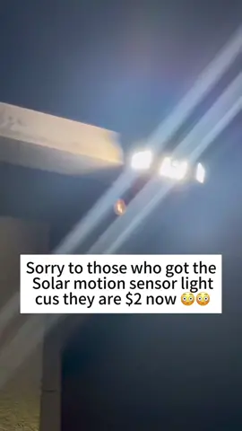 #solarmotionsensorlight #solarmotionlight #sensorlight #tiktokmademebuyit #tiktokshop #4u #fyp #tiktokshopfinds 
