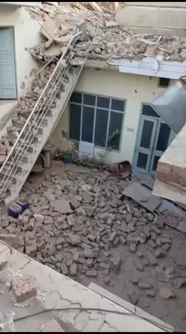 gas leakage in home. and blast and destroy full house faisalabad  #life #tiktok #faisalabad #hurt #sad #1millionaudition #people #video #viral #foryoupage #foryou #fyp #department #1M 