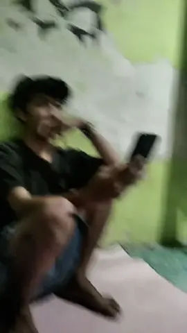 #CapCut  Pura Pura Bahagia itu memang sakit💔💔#fypシ゚viral #foryou #sadboys #sadvibes🥀 #sadstory #fyp 