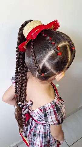 Penteado junino com chapéu de um jeito diferente 🪁👒😍#penteadoinfantil #babyhair #peinados #penteados #hairstyle #hairtutorials #penteadojunino 