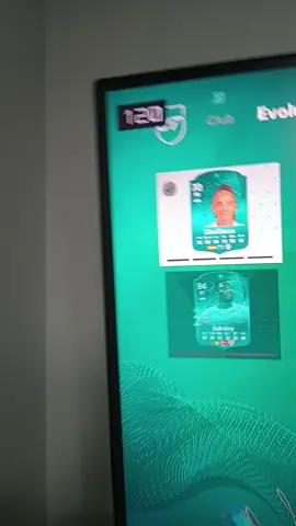 Best ultimate tots glow up evo? playing her rw  #fifa #team #eafc #eafc24 #CapCut #evo #eafc24fut #football 