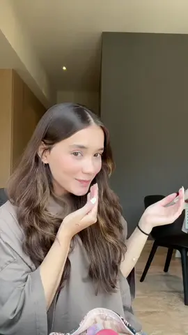 Bonito viernes tomense un electrolit o algo con este calor 🫶🏻 ahhhh y escuchen boca chueca del @Carin Leon  