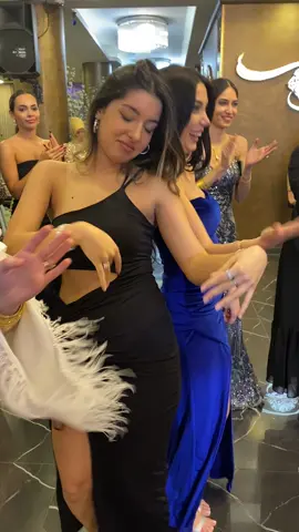 Ablam evleniyo bırakında oynıyım 😂😂💃@Senaasarikasli 