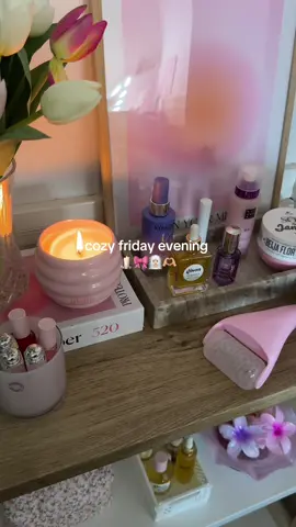 Friday night - cozy mode on. Do you have plans for the weekend?💗 #fridaynight #fridayevening #fyp #SelfCare #selfcaretime #selfcareroutine #selfcaremotivation #girlygirl #girlythings #pinkthings #pinkvibes #thatgirl #pinterestaesthetic #selfcarefriday #nighttime #nighttimeroutine #winddown #gisou #soldejaniero #kerastase #lorealparis #xlash 