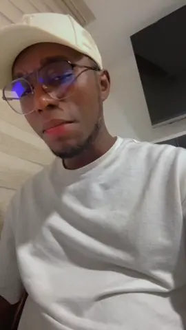 Los leeo a todos 🙄