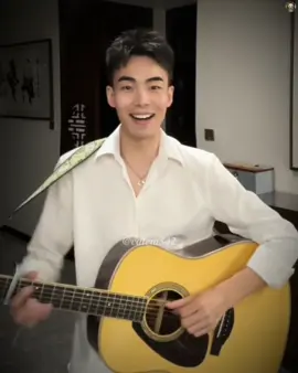 Song: Họa Ly Huyền #d哥 #画离弦 #hoalyhuyen #nhactrung #nhactrungquoc #nhachoa #nhachay #nhachaymoingay  #nhactamtrang #nhactrunghaynhat #cover #coversong #nhactrungquoctamtrang #翻唱 #翻唱cover #音乐 #music #chinesesong #douyin #tiktokchina #calem342  #xuhuong #trending #viral 