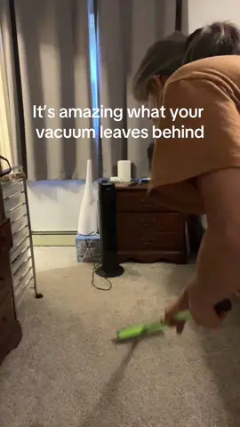 #cleaning #rubberbroomforcarpet #CleanTok #cleanhouse