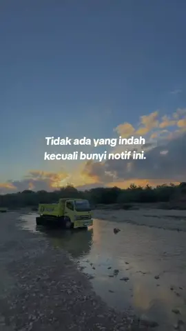 #fypppppppppppppp #xyzbca #nttpride🏝🔥kupangntt💯 #masukberandafyp #kincang_kabupaten😎〽️ #drivermuda😎 #bossmudapunyacerita #goldenboy23 