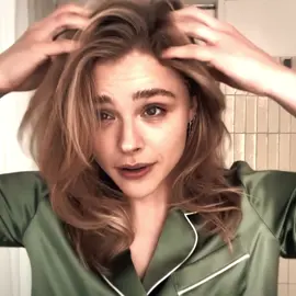 The queen 👑 #chloëgracemoretz #chloegracemoretz #chloemoretz #hitgirl 