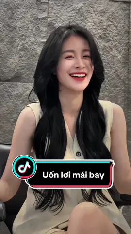 Uốn lơi mái bay #xuhuongtiktok #nhattamhairsalon #layer các bạn tham khảo nha🥰🥰🥰