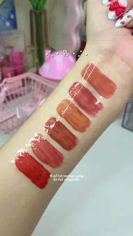 love all the shades! 💌🎀💕 #3in1lipstick #jmcyph #jmcy #jmcylipstick #everythingprooftint #lipstick #mattelipstick #mattelipstick #glossy #glossylips #makeup #makeupph #beautyph #fyp 