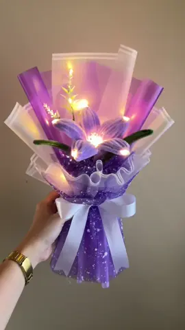 Very affordable price . Single Purple Flower Bouquet with fairy lights 😍 #handmadeflowerbouquets #singleflower #purple #fuzzywires #gifts #anniversary #birthday