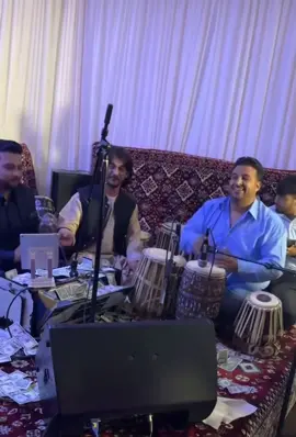 Pure mahali #sharafatparwani #samirhassan #safiullahasadi #afghanistan #viral #afghantiktok #musician #afghanmusician #foryou #fyp #هزاره_ازبک_تاجک_پشتون_ترکمن_🇦🇫 #afghanwedding #afghandance #afghangirls #mahali #tajik_pashton_hazara_uzbek_afghan🇦🇫🦁 #afg #موسیقی #محلی #شرافت_پروانی @safiullahassadi @OfficialSharafatParwani @Samir Hassan 